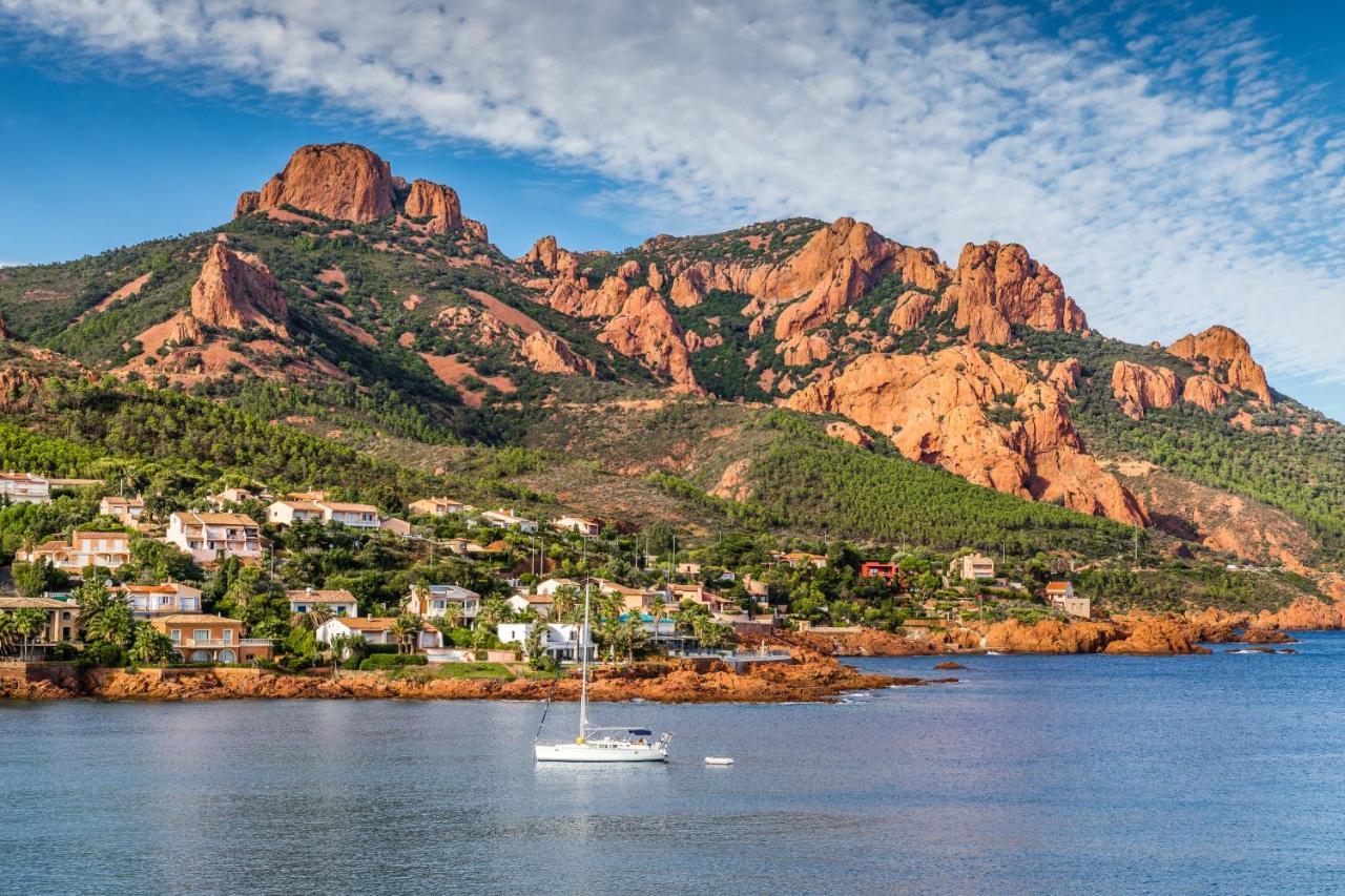 Agay Cap Esterel Le Hameau F2 Clim Plein Sud Dernier Etage Magnifique Vue Mer Saint-Raphael  Ngoại thất bức ảnh