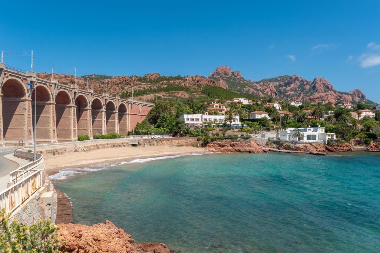 Agay Cap Esterel Le Hameau F2 Clim Plein Sud Dernier Etage Magnifique Vue Mer Saint-Raphael  Ngoại thất bức ảnh