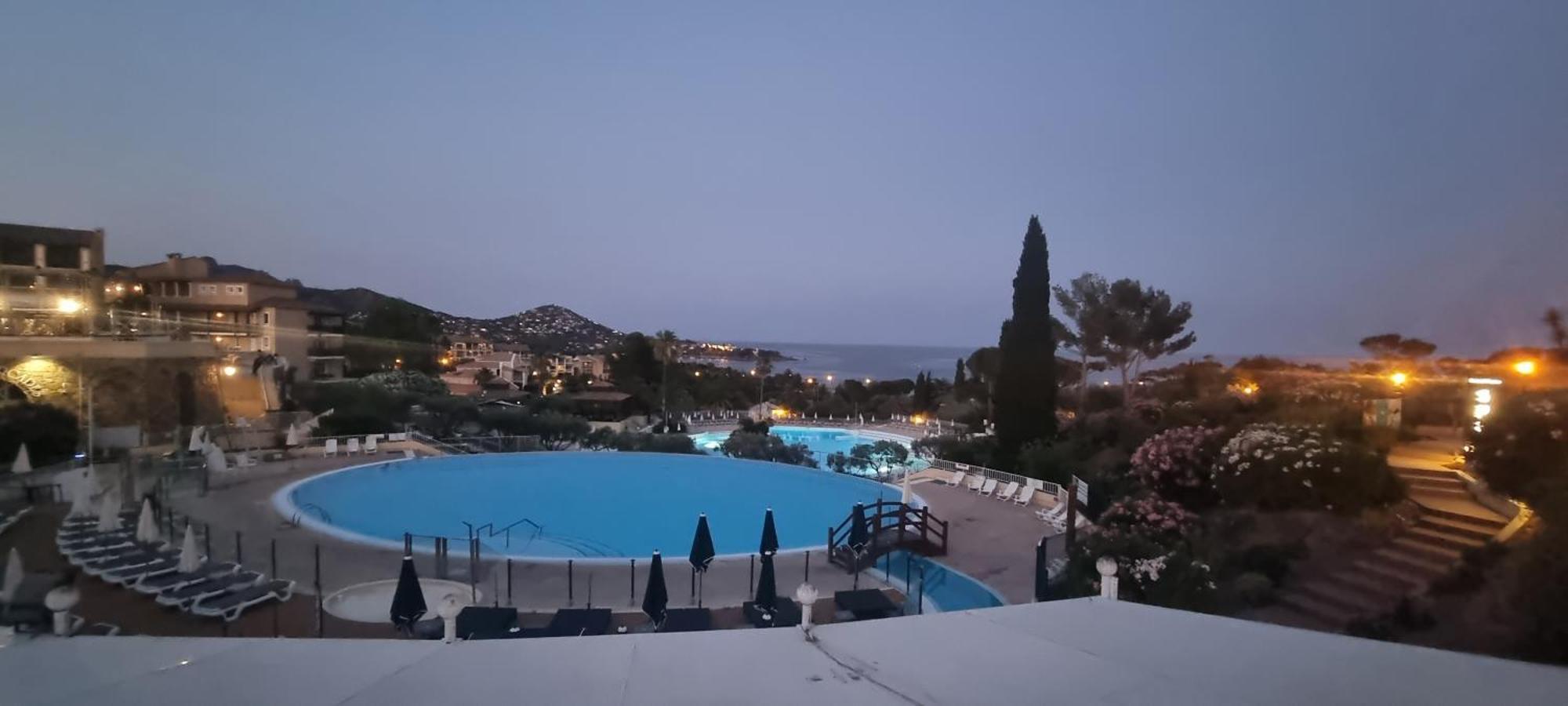 Agay Cap Esterel Le Hameau F2 Clim Plein Sud Dernier Etage Magnifique Vue Mer Saint-Raphael  Ngoại thất bức ảnh