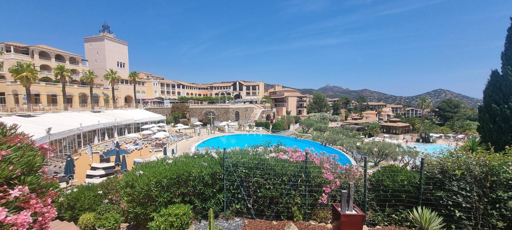 Agay Cap Esterel Le Hameau F2 Clim Plein Sud Dernier Etage Magnifique Vue Mer Saint-Raphael  Ngoại thất bức ảnh