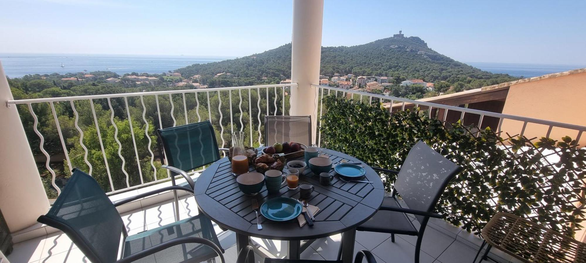 Agay Cap Esterel Le Hameau F2 Clim Plein Sud Dernier Etage Magnifique Vue Mer Saint-Raphael  Ngoại thất bức ảnh